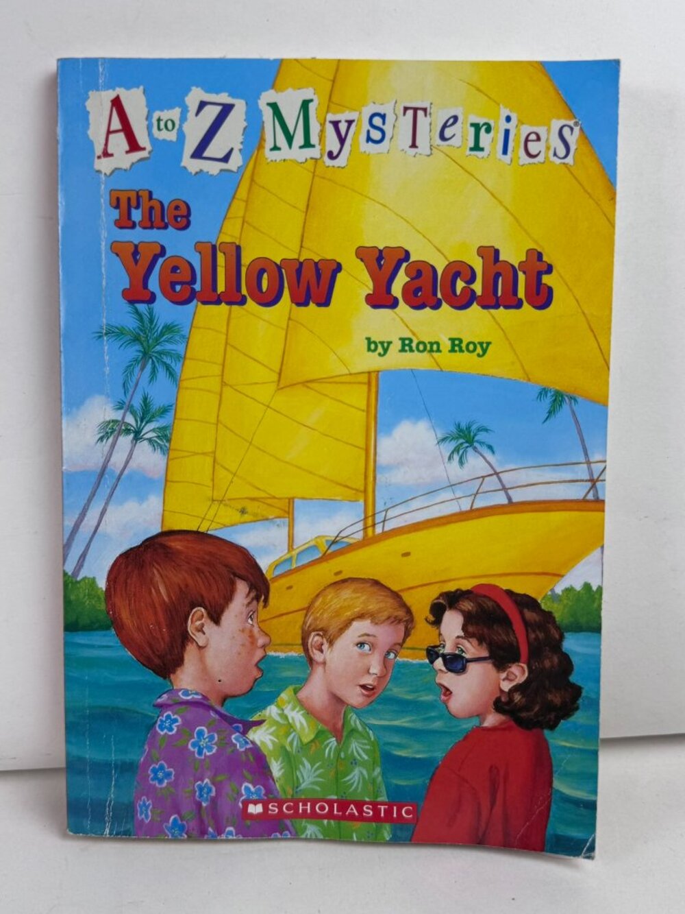 A to Z Mysteries The Yellow Yacht by Ron Roy Scholastic Paperback Kids Chapter